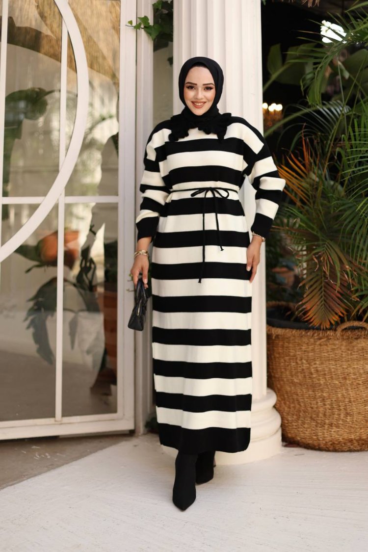 Çizgili Uzun Triko Elbise