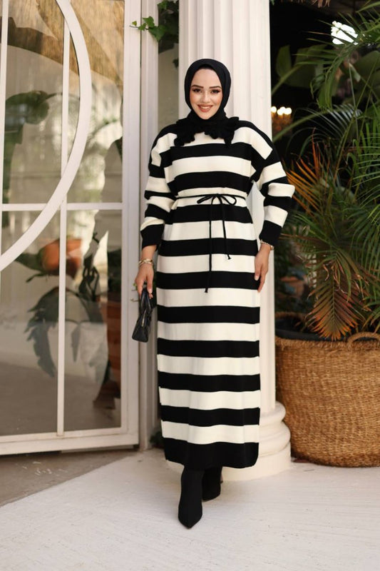 Çizgili Uzun Triko Elbise