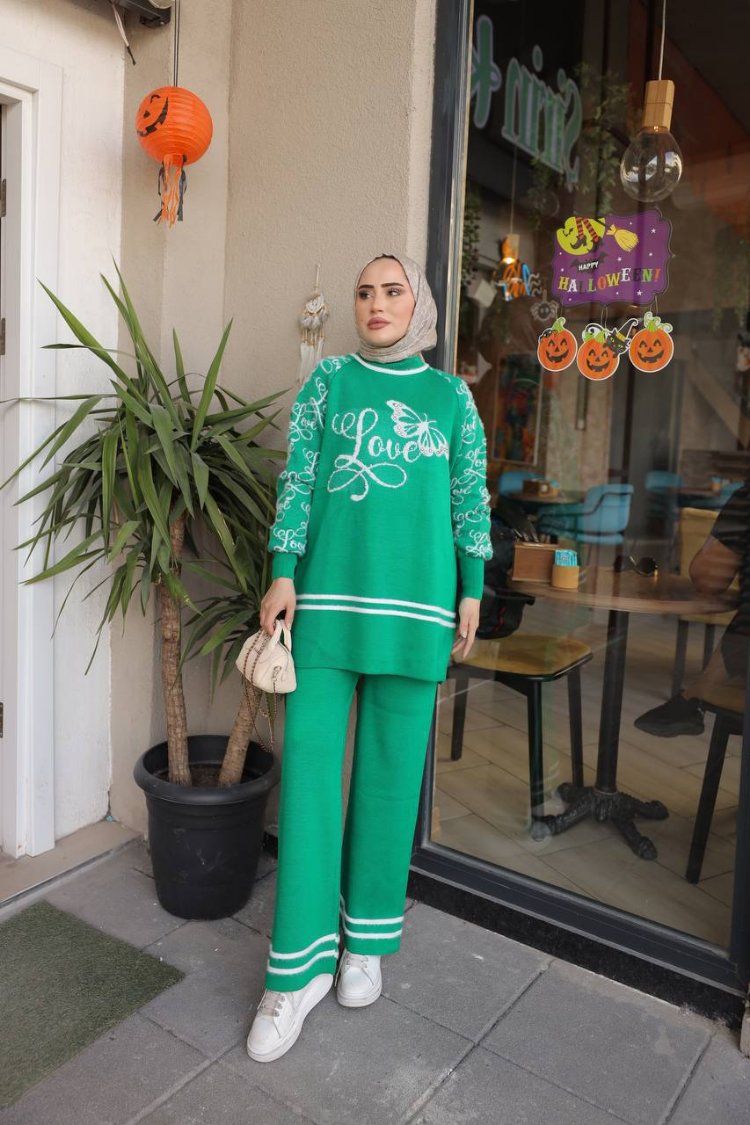 Love Yazılı Triko Takım