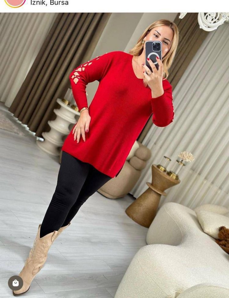 Kol Dekolteli İnce Triko Bluz