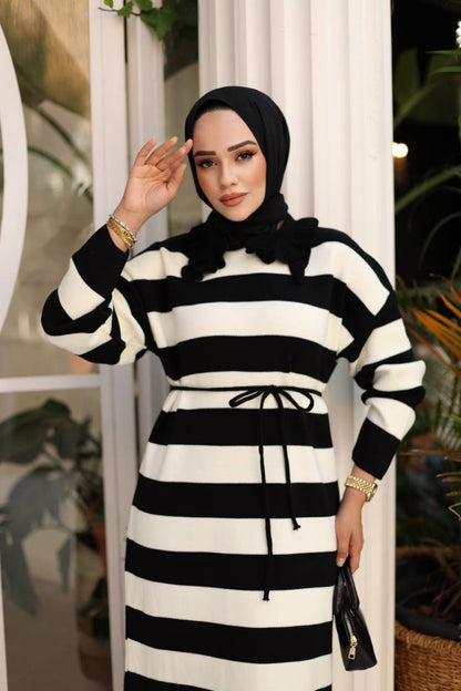 Çizgili Uzun Triko Elbise